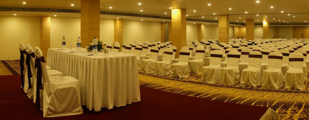 Hotel Le Ruchi The Prince Mysore Extérieur photo